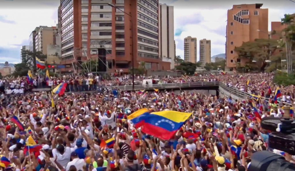 Continua la represión a los manifestantes en Venezuela Venezuela manifestacion 1024x594